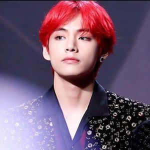 Meet your Posher, Valeria